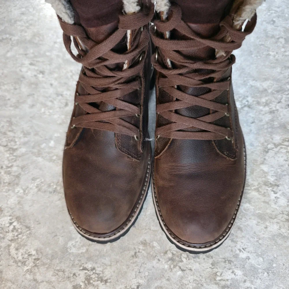 LL Bean Rugged Cozy Boots Womens 9 Brown Leather Sherpa Vibram Sole *No Insoles